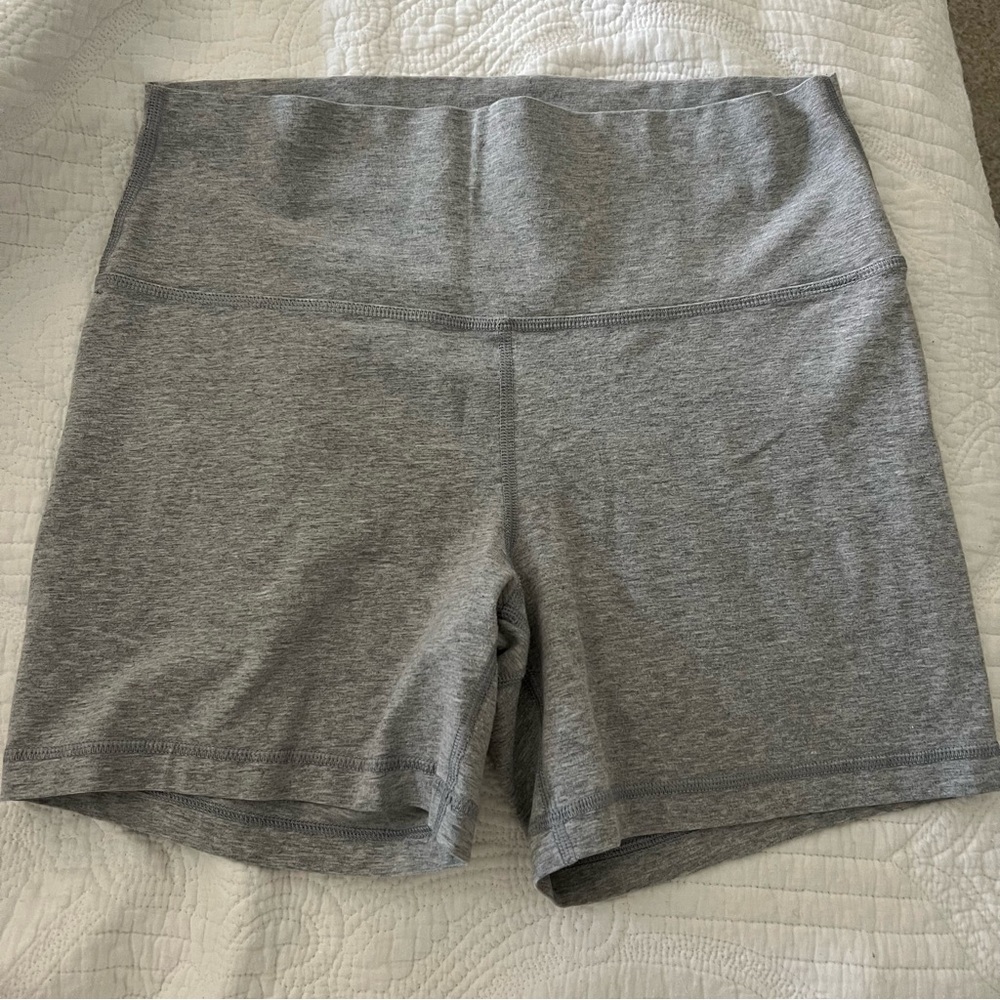 Aritzia Tna Gray Bike Shorts